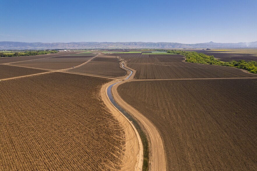 More Photos Of 0 Highway 25, Gilroy Land For Sale
