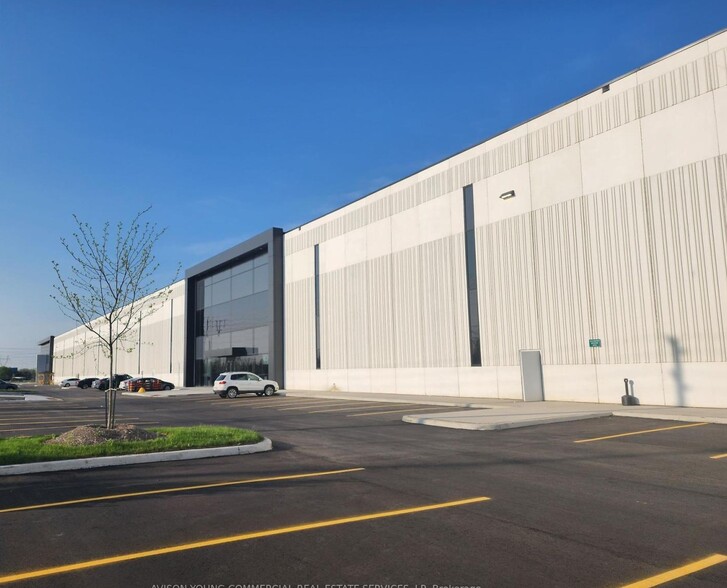 Primary Photo Of 9151 Huntington Rd, Vaughan Distribution For Lease