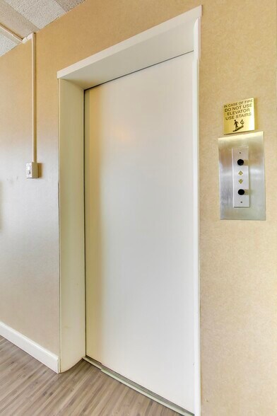 More Photos Of 345 W Portal Ave, San Francisco Medical For Lease