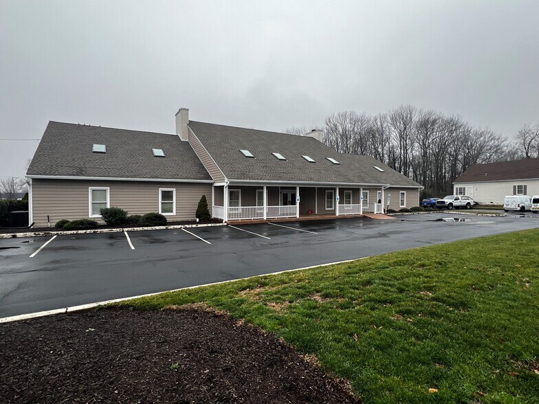 More Photos Of 81 Big Oak Rd, Morrisville Office For Sale