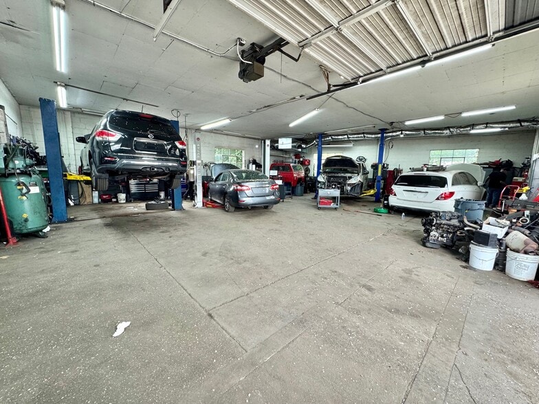 More Photos Of 1959 New York Ave, Huntington Station Auto Repair For Sale