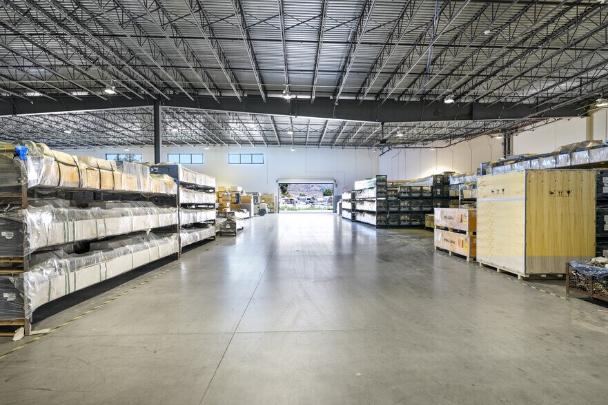 More Photos Of 1755 E Lemonwood Dr, Santa Paula Warehouse For Sale