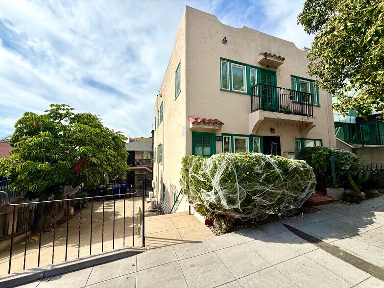 More Photos Of 2438-2446 India St, San Diego Apartments For Sale
