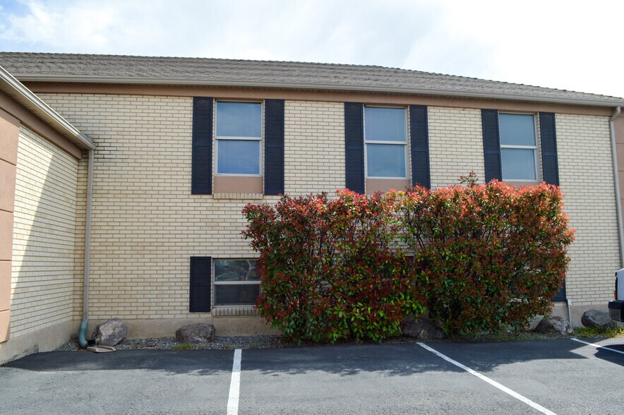 More Photos Of 460 E 1000 N, North Salt Lake Office Residential For Lease