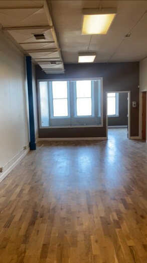 More Photos Of 1105 W Chicago Ave, Chicago Loft Creative Space For Lease