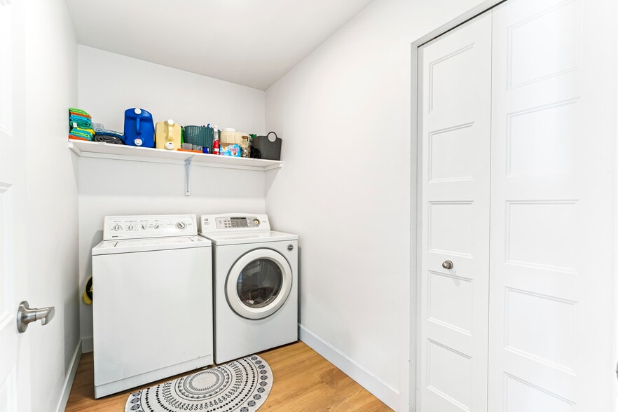 More Photos Of 365 Rue Adams E, Richmond Apartments For Sale
