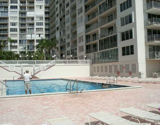 More Photos Of 5401 Collins Ave, Miami Beach Apartments For Sale