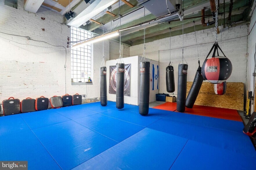 More Photos Of 2038 S Juniper St, Philadelphia Apartments For Lease