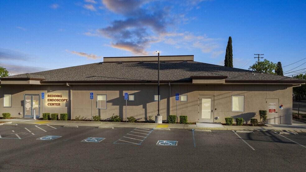 Primary Photo Of 2179 Court St, Redding Medical For Sale