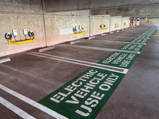 More Photos Of 5200 W Century Blvd, Los Angeles Office For Lease