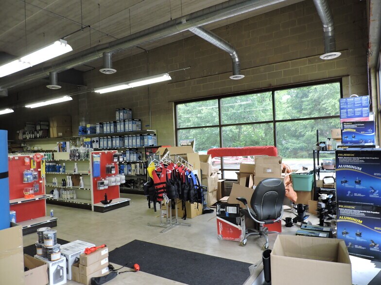 More Photos Of 1222 S Route 12, Fox Lake Garden Center For Lease