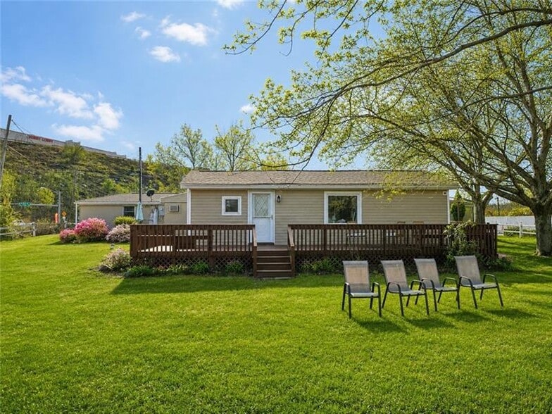 More Photos Of 7909 National Pike, Uniontown Hotel For Sale