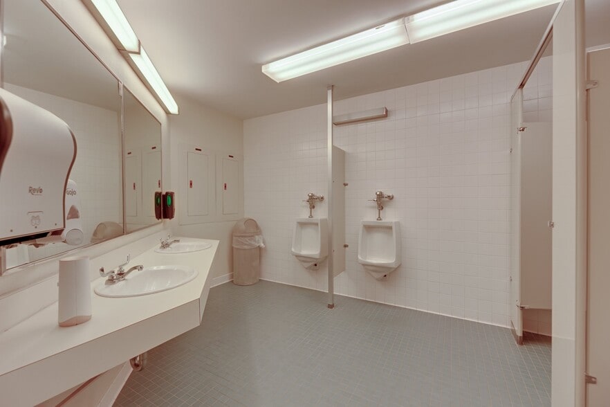 More Photos Of 762 S Court St, Montgomery Religious Facility For Sale