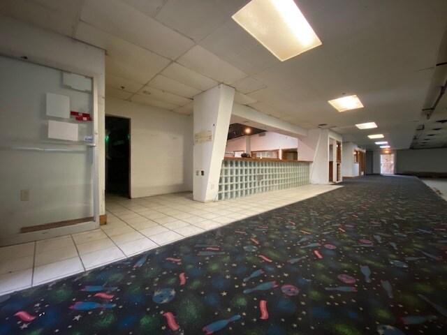 More Photos Of 2525 Dixon St, Stevens Point Light Manufacturing For Lease