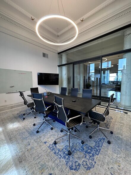 More Photos Of 437 Grant St, Pittsburgh Office For Lease