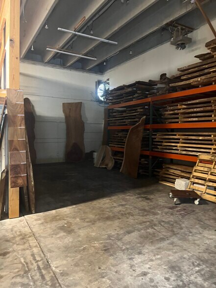More Photos Of , Gainesville Industrial For Sale