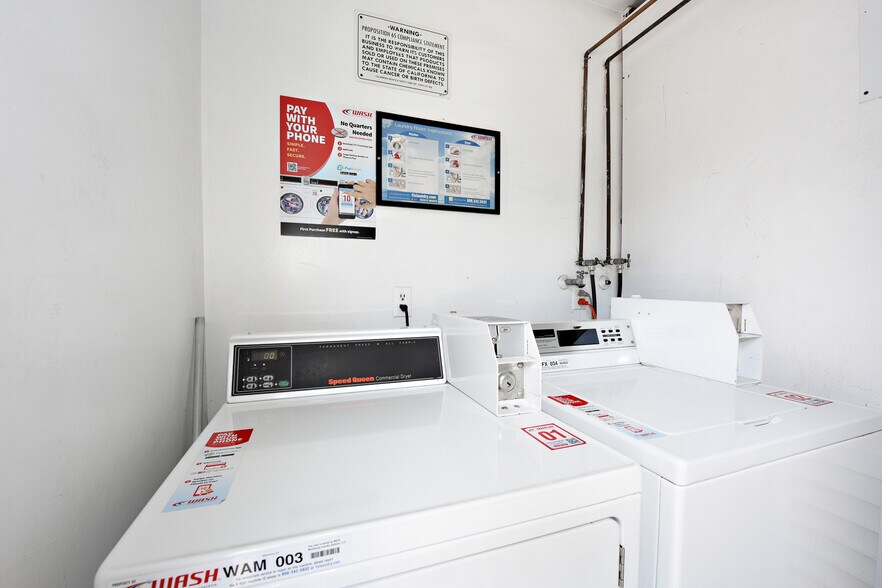 More Photos Of 3743 Mclaughlin Ave, Los Angeles Apartments For Sale