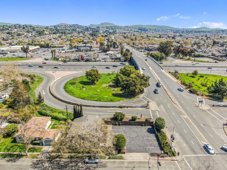 More Photos Of 2100 Tennessee St, Vallejo Office For Sale