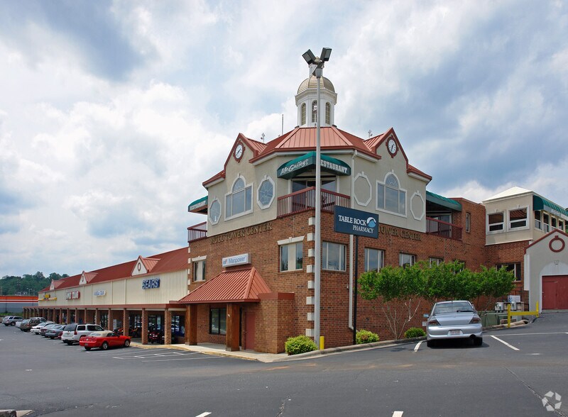 More Photos Of 200-208 W Fleming Dr, Morganton Unknown For Lease