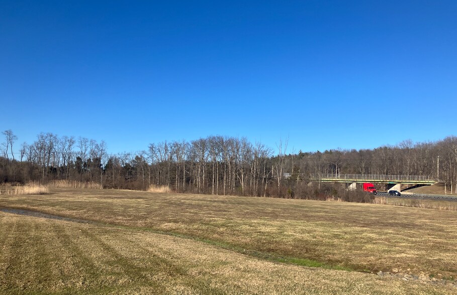 More Photos Of 60 Peoples Rd, Saugerties General Retail For Sale