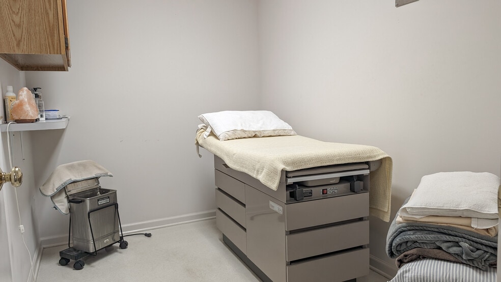 More Photos Of 11 Woodland Rd, Madison Medical For Sale