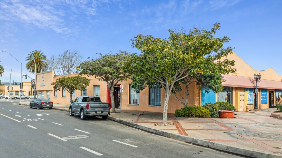 More Photos Of 222-226 W Main St, Santa Maria Storefront For Sale