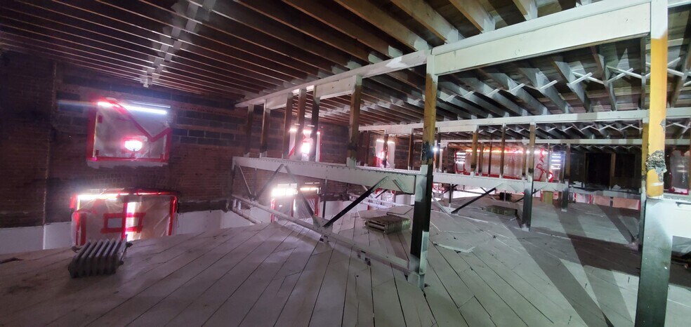 More Photos Of 1605 Central Ave, Cheyenne Loft Creative Space For Sale