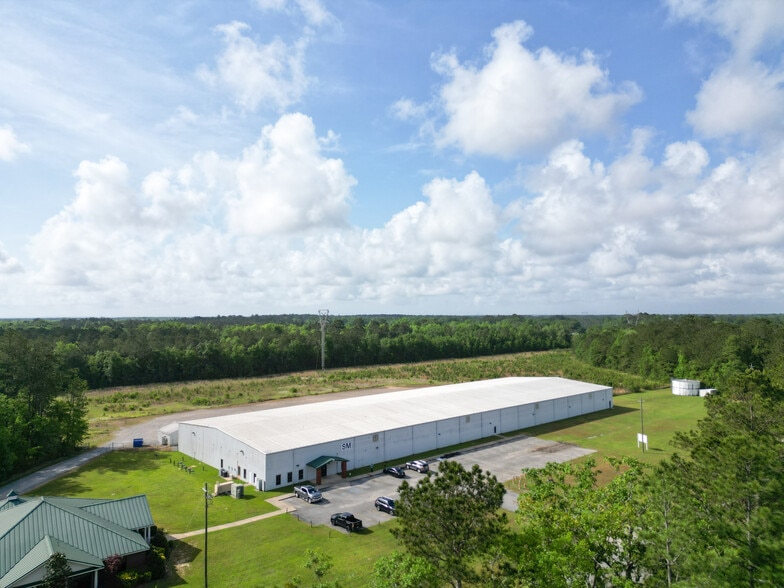 More Photos Of 9800 I 65 Service Rd S, Creola Warehouse For Lease