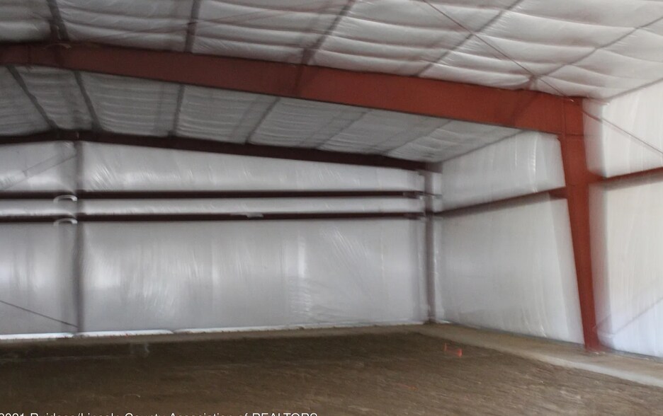 More Photos Of 176 Marjorie dr, Capitan Warehouse For Sale