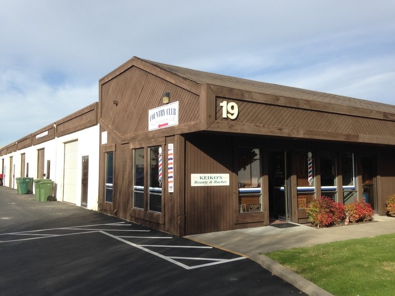 More Photos Of 19 Digital Dr, Novato Warehouse For Lease