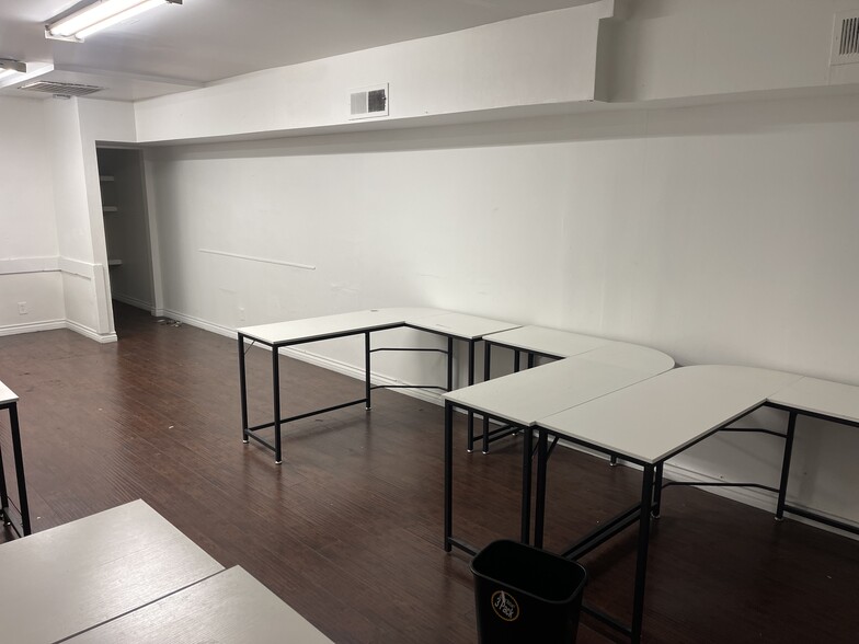 More Photos Of 7815-7817 Melrose Ave, Los Angeles Storefront Retail Office For Lease