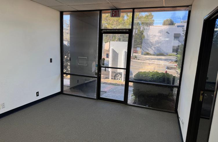More Photos Of 2128 Auto Park Way, Escondido Manufacturing For Sale