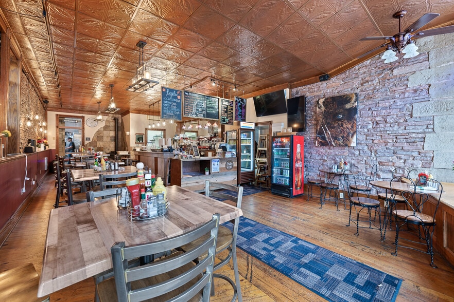 More Photos Of 509 N River St, Hot Springs Restaurant For Sale