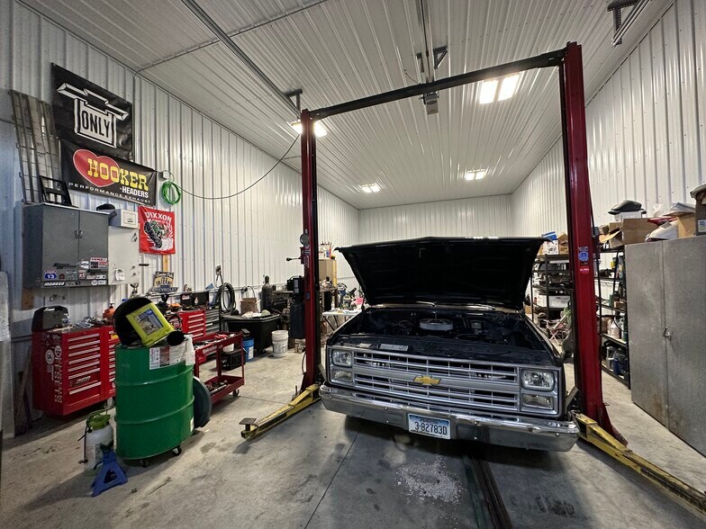 More Photos Of 125 S 80th St W, Billings Warehouse For Sale