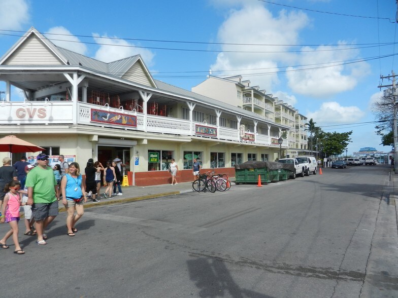 More Photos Of 12 Duval St, Key West Restaurant For Lease