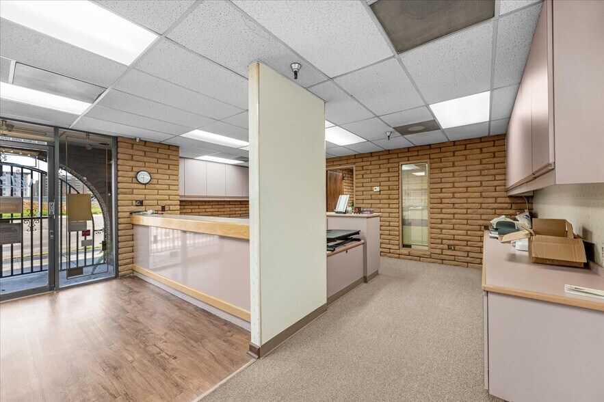 More Photos Of 1257 G St, Fresno Light Distribution For Sale