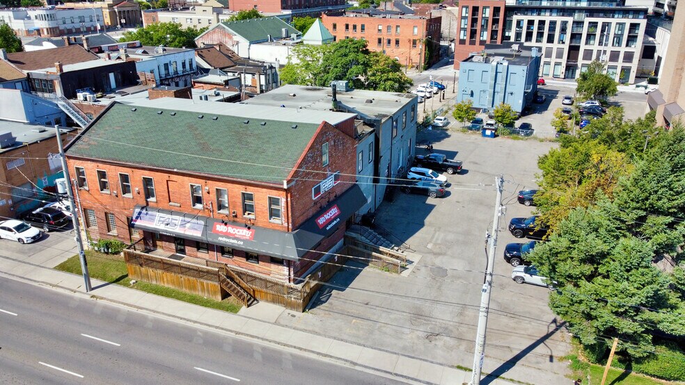 More Photos Of 15 Wellington St N, Hamilton Office For Sale