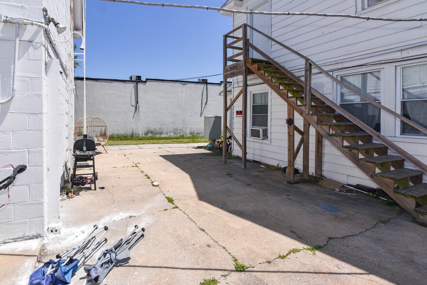 More Photos Of 128 S Philadelphia Blvd, Aberdeen Apartments For Sale