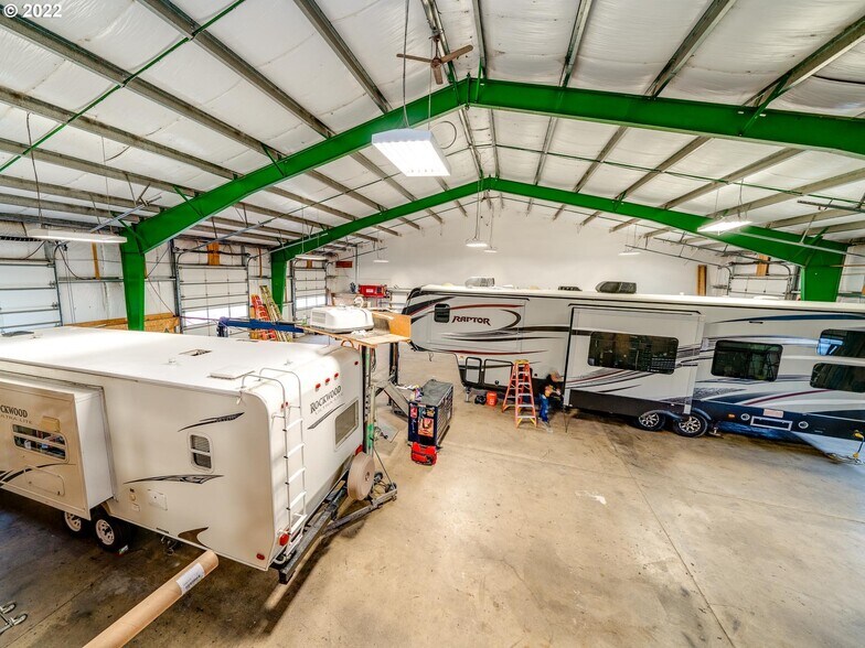 More Photos Of 4190 Highway 101 N, Tillamook Warehouse For Sale