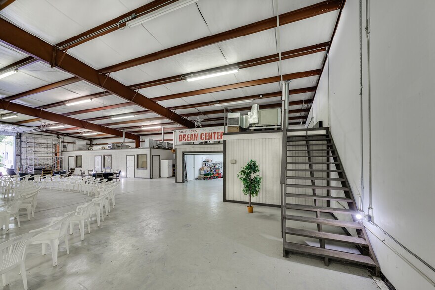 More Photos Of , Houston Flex For Sale