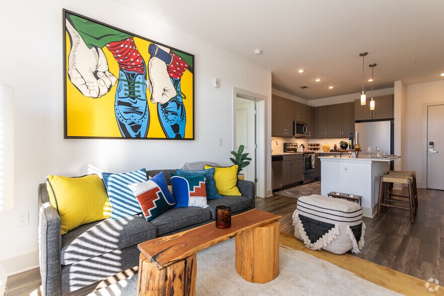 More Photos Of 145 New Bern St, Charlotte Apartments For Lease