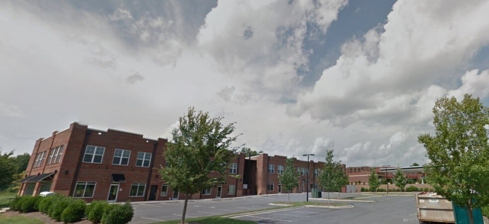 More Photos Of 630 Davidson Gateway Dr, Davidson Office For Lease