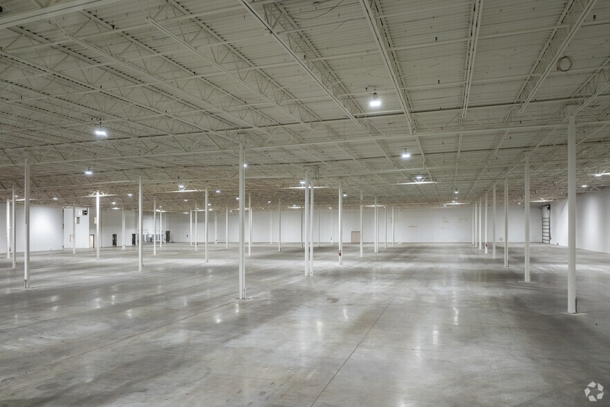 More Photos Of 3201 N Ridge Rd E, Ashtabula Freestanding For Sale