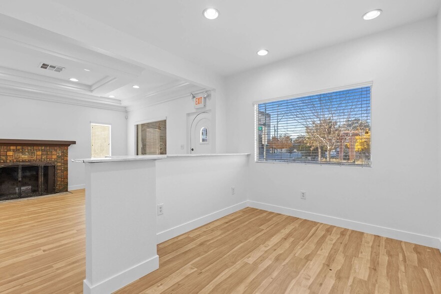 More Photos Of 310 Gass Ave, Las Vegas Unknown For Lease