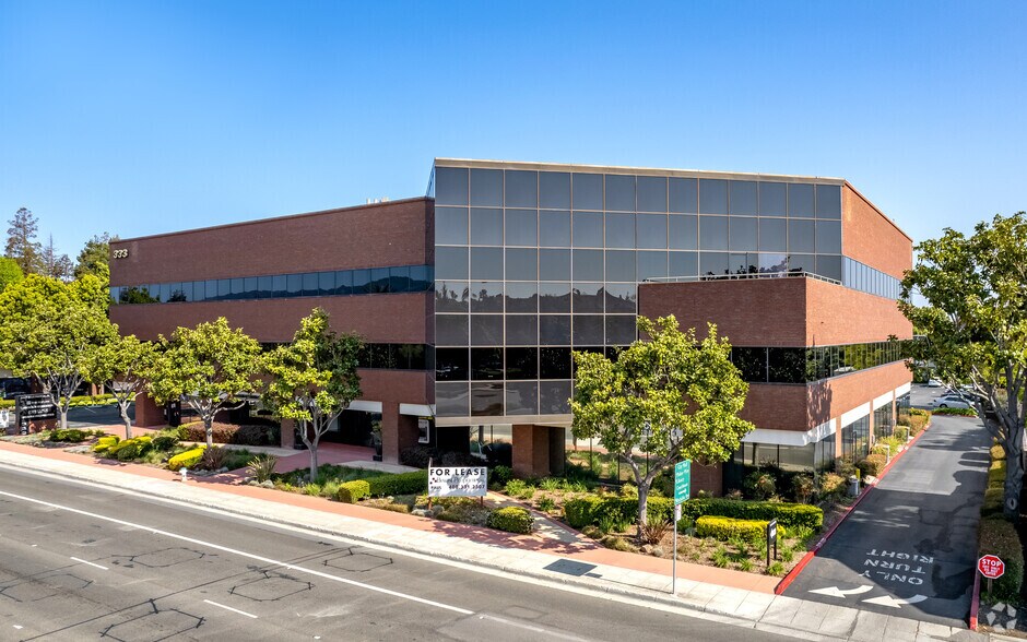 More Photos Of 333 W El Camino Real, Sunnyvale Medical For Lease