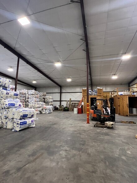 More Photos Of 5505 Linwood Dr, Tyler Warehouse For Sale