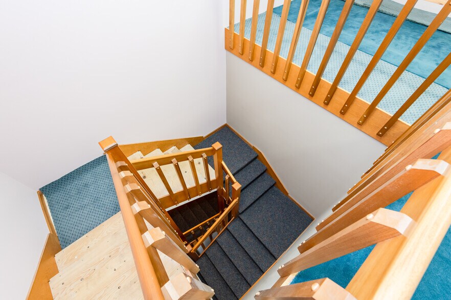 More Photos Of 1752 W High St, Piqua Medical For Sale