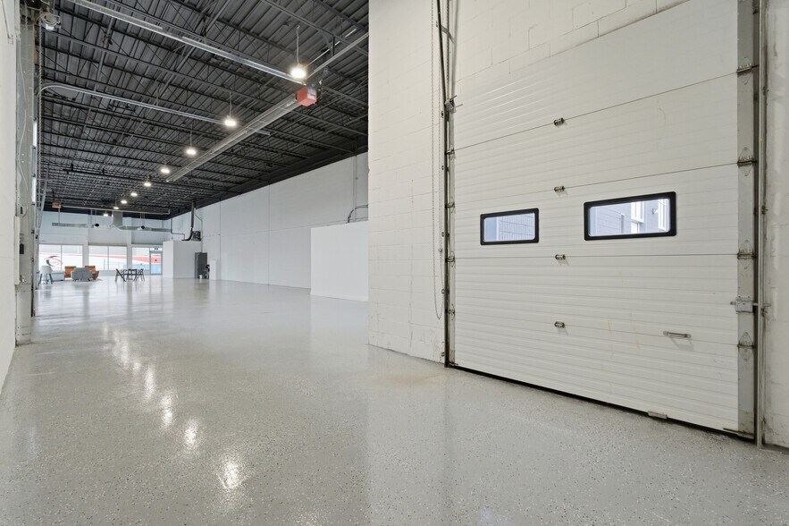 More Photos Of 397 Humberline Dr, Toronto Warehouse For Sale