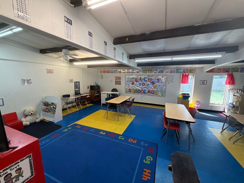 More Photos Of 1816 Hinson Loop Rd, Little Rock Daycare Center For Sale