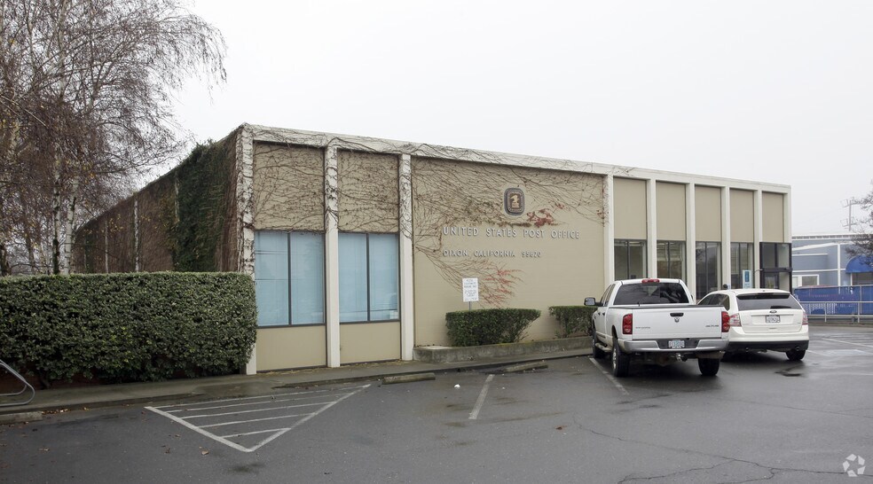 Primary Photo Of 221 W A St, Dixon Post Office For Sale